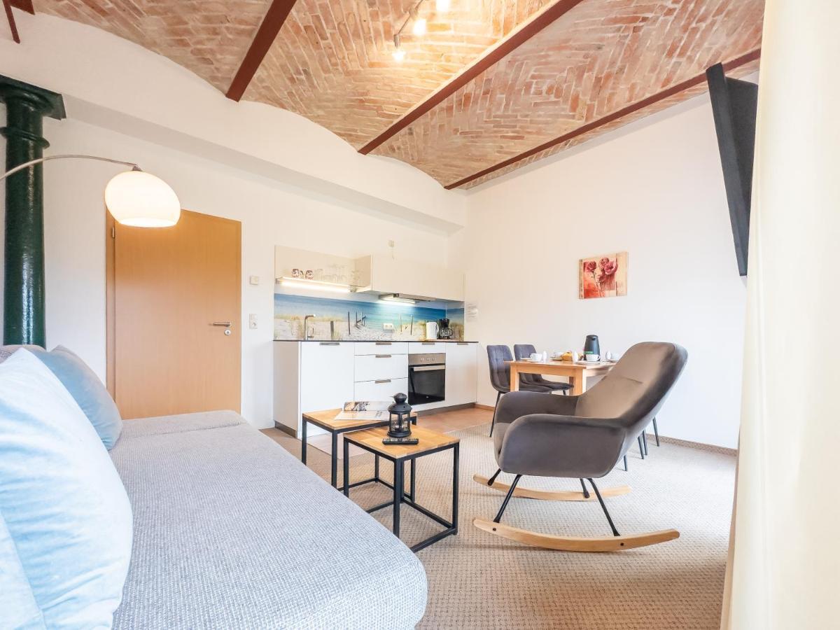 Gut Vorwerk Apartment Sagard Exterior photo