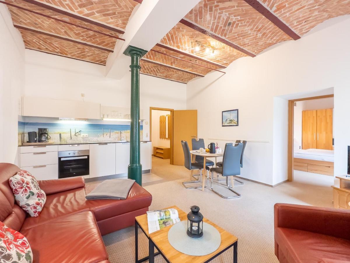 Gut Vorwerk Apartment Sagard Exterior photo