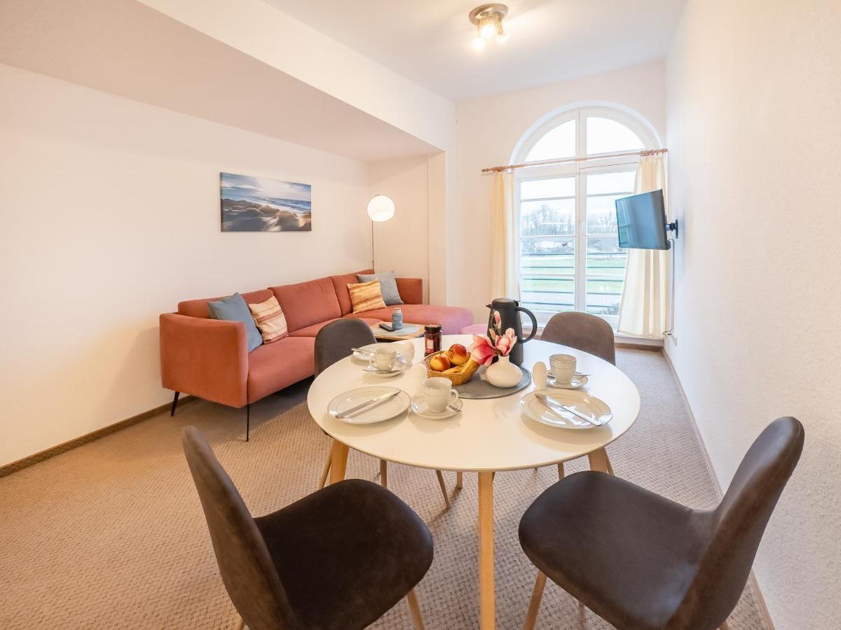 Gut Vorwerk Apartment Sagard Exterior photo