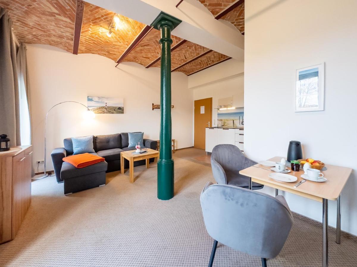 Gut Vorwerk Apartment Sagard Exterior photo