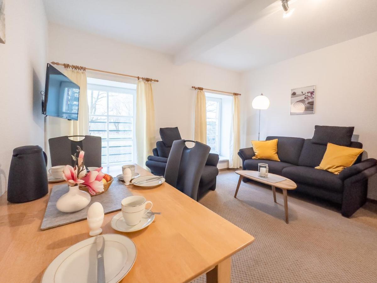 Gut Vorwerk Apartment Sagard Exterior photo