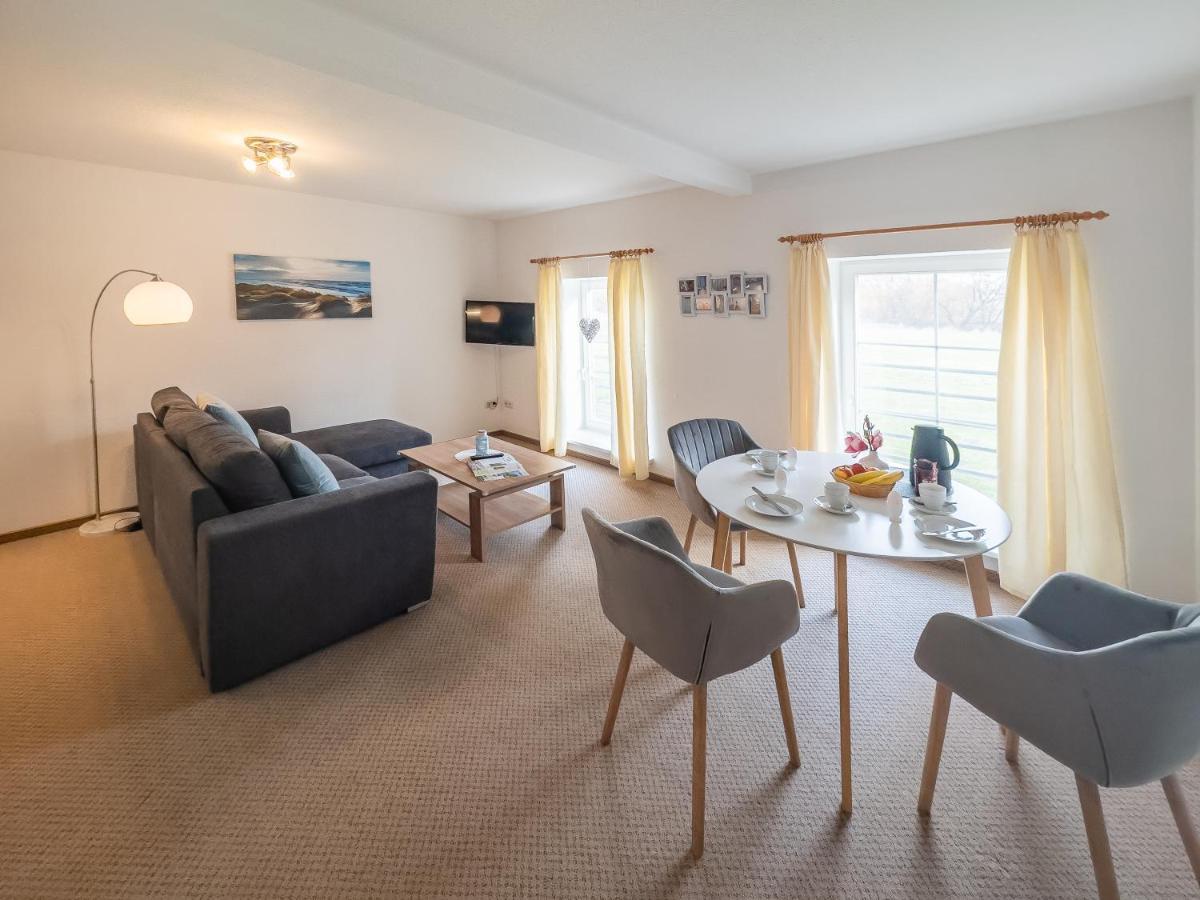 Gut Vorwerk Apartment Sagard Exterior photo