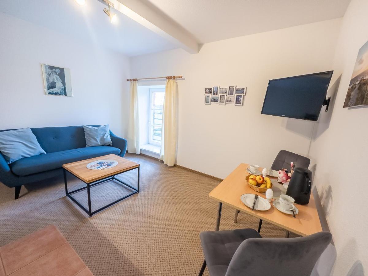 Gut Vorwerk Apartment Sagard Exterior photo