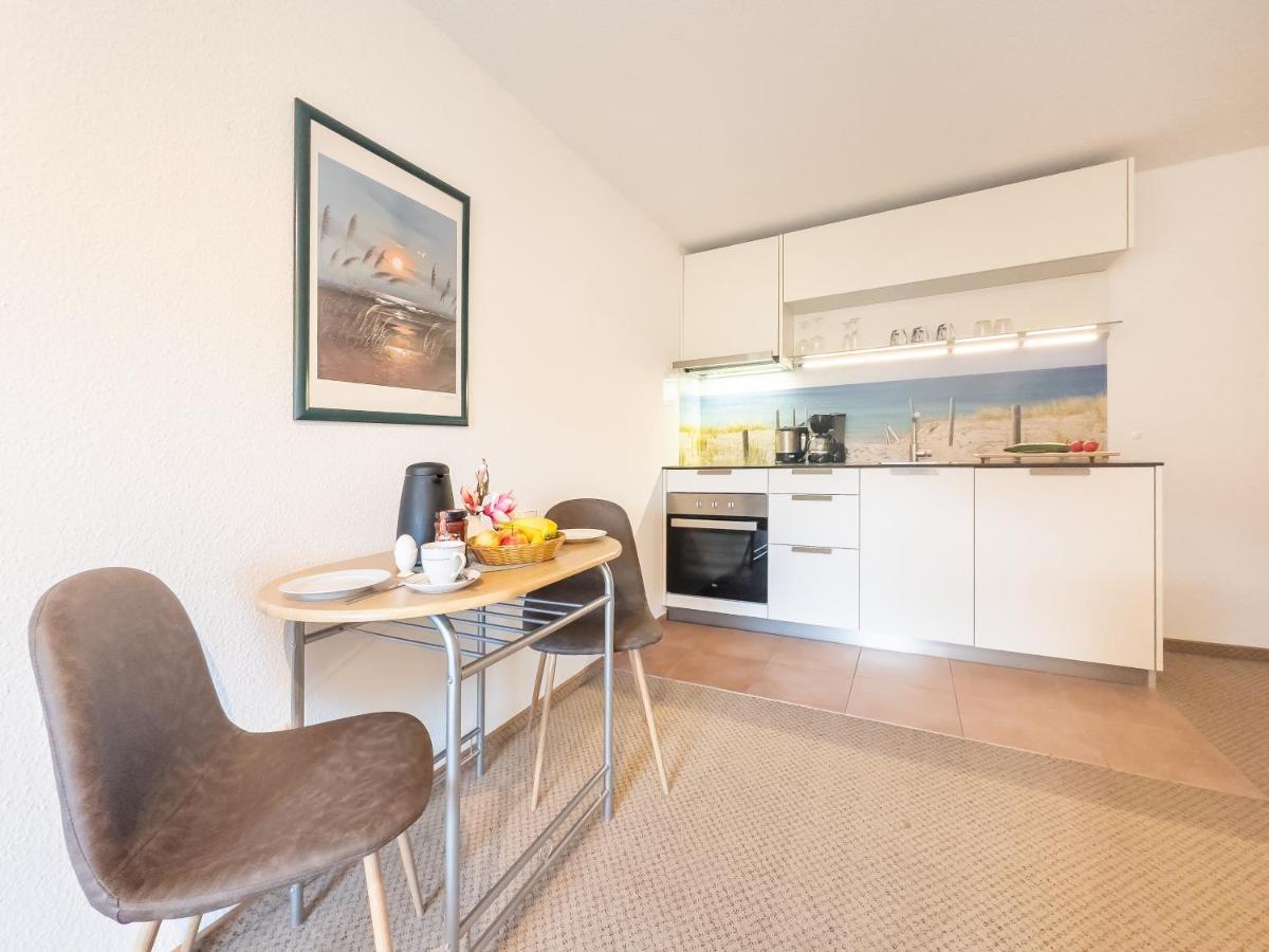 Gut Vorwerk Apartment Sagard Exterior photo