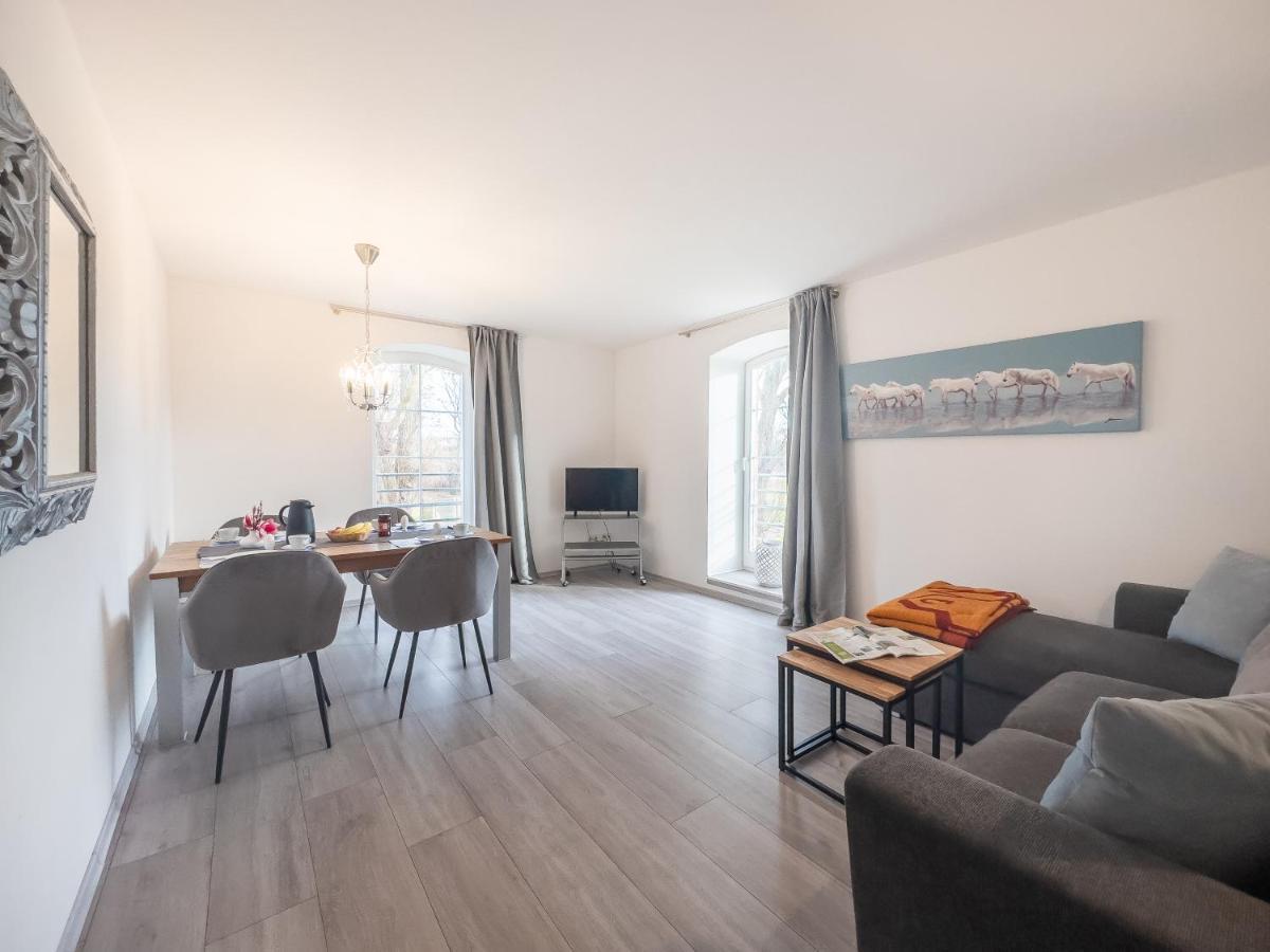 Gut Vorwerk Apartment Sagard Exterior photo